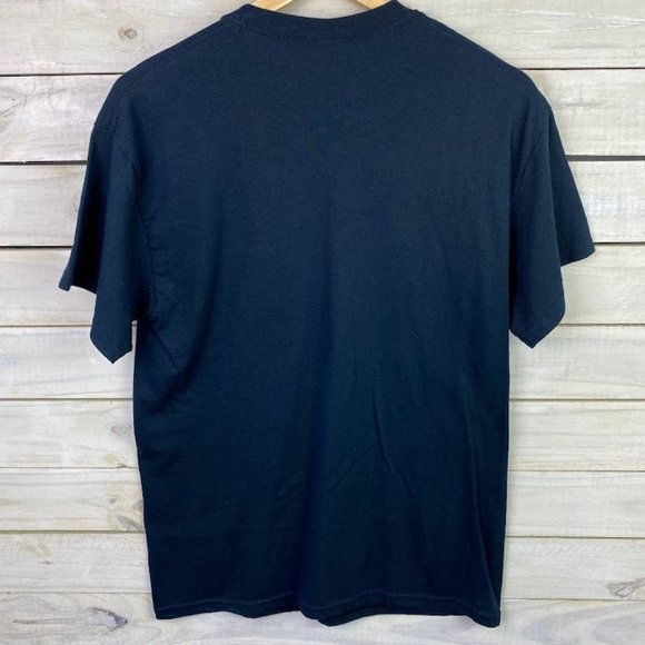 Men's Black Straight Out Of Cincinnati Short Sleeve T-Shirt Size MEDIUM - Picture 4 of 5